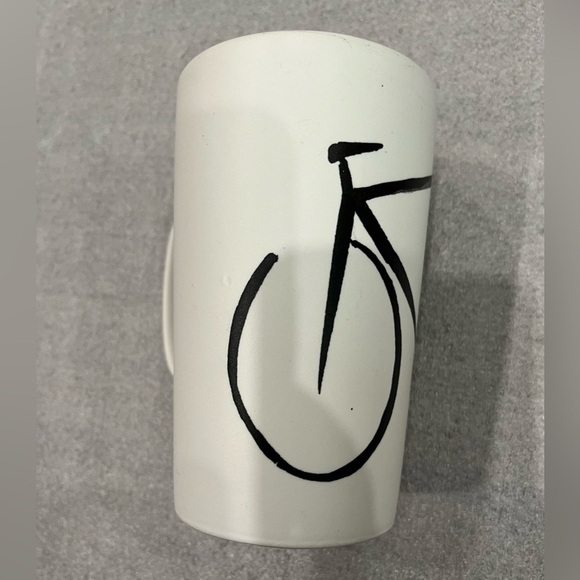 2015 Starbucks Dot Collection with a Bicycle Design. - Picture 2 of 5